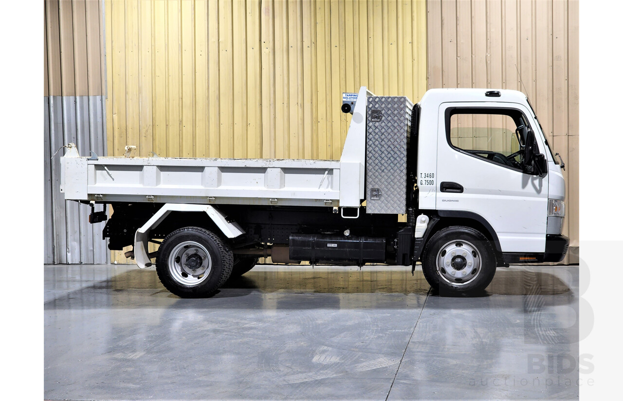 7/2020 Mitsubishi Fuso 815 TF Canter NB2 Tipper Truck 2d White 3.0L Turbo Diesel