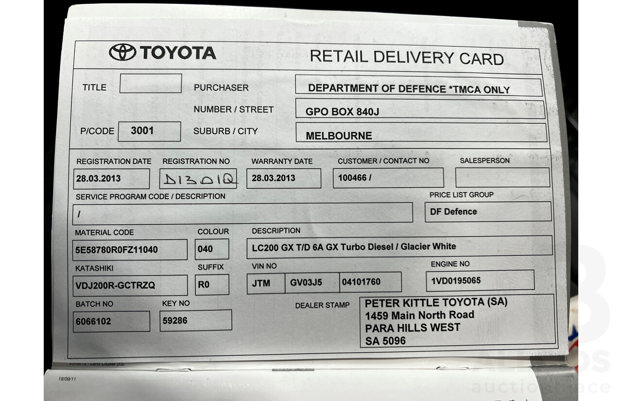 2/2013 Toyota Landcruiser GX (4x4) VDJ200R MY13 4d Wagon White 4.5L