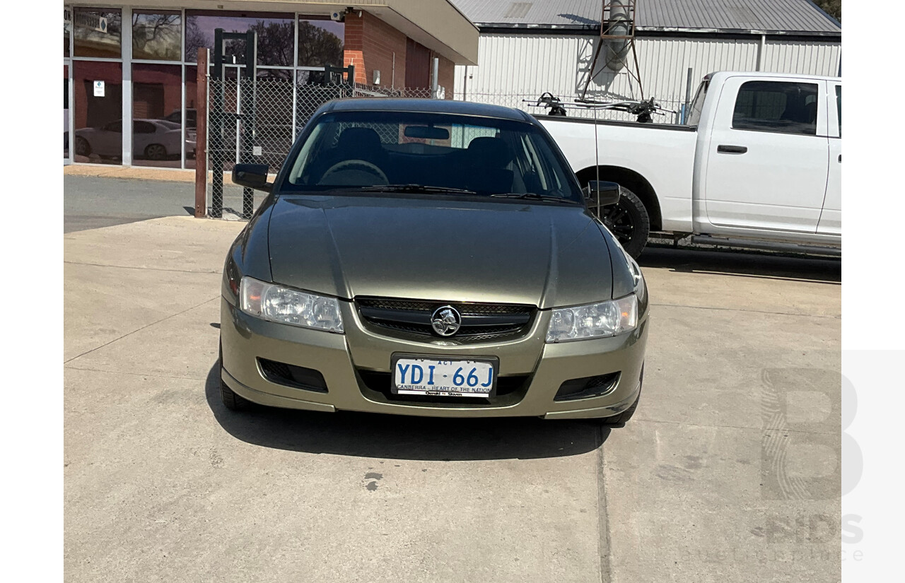 9/2004 Holden Commodore Executive VZ 4d Sedan Grey 3.6L