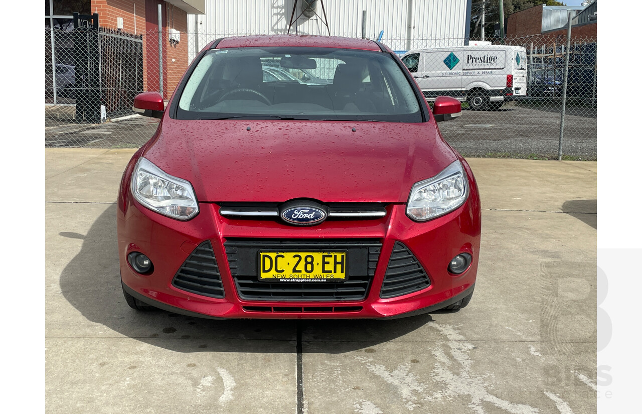 10/2012 Ford Focus Trend LW 5d Hatchback Red 2.0L