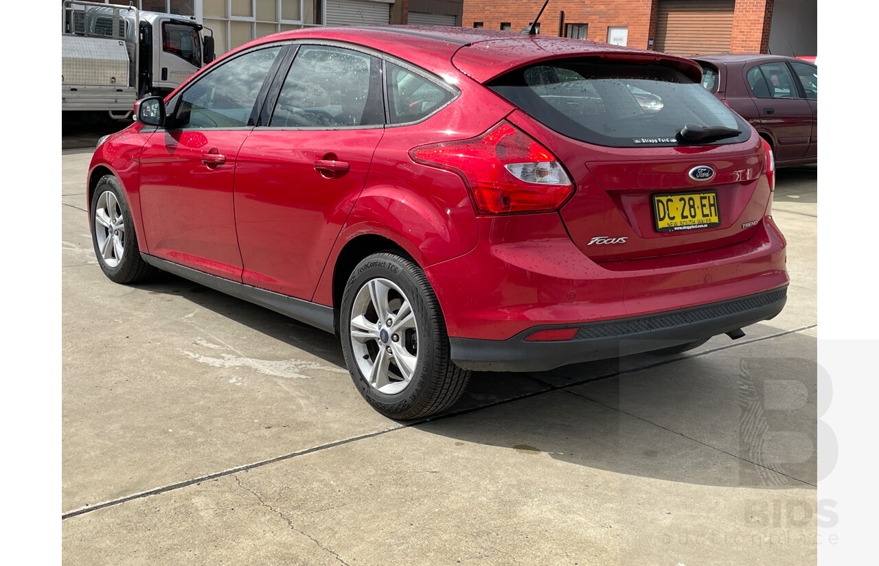 10/2012 Ford Focus Trend LW 5d Hatchback Red 2.0L