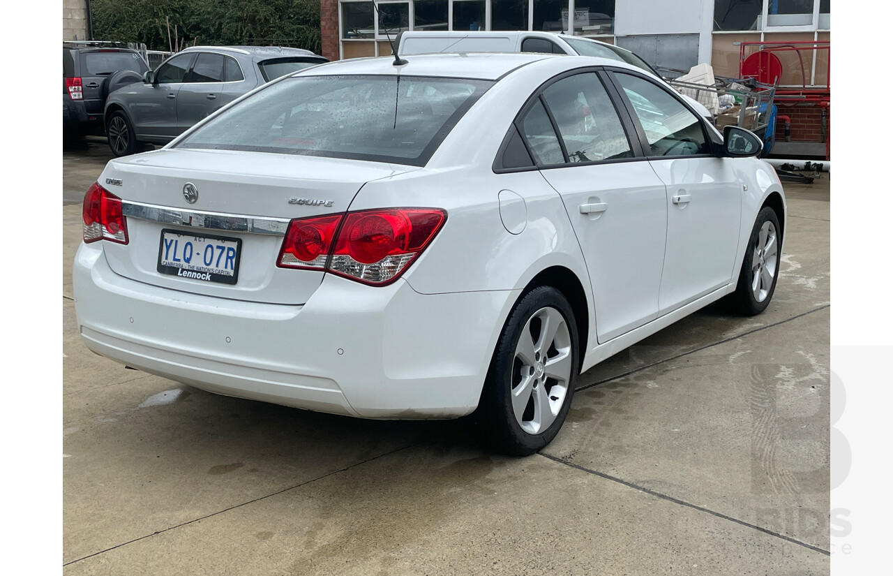 3/2014 Holden Cruze Equipe JH MY14 4d Sedan White 1.8L