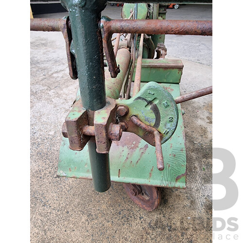 Vintage Howard Rotary Hoe Auto Cultivator