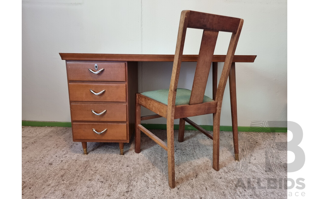 Vintage Retro Student Desk and Chair