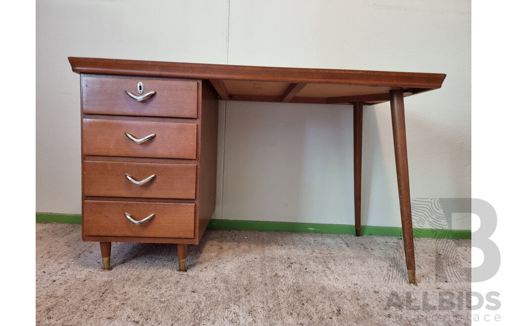 Vintage Retro Student Desk and Chair