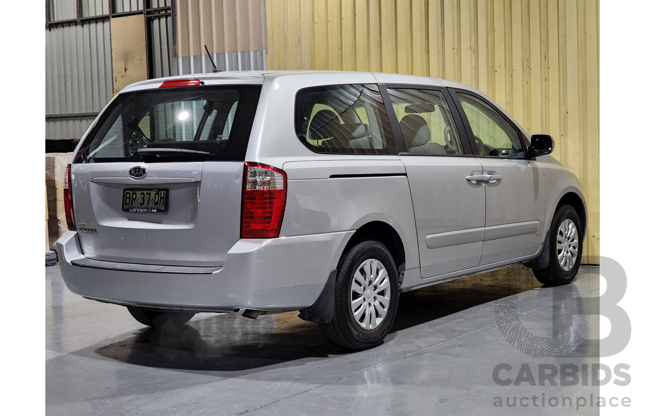 11/2011 Kia Carnival S VQ MY11 4d Wagon Silver 2.7L