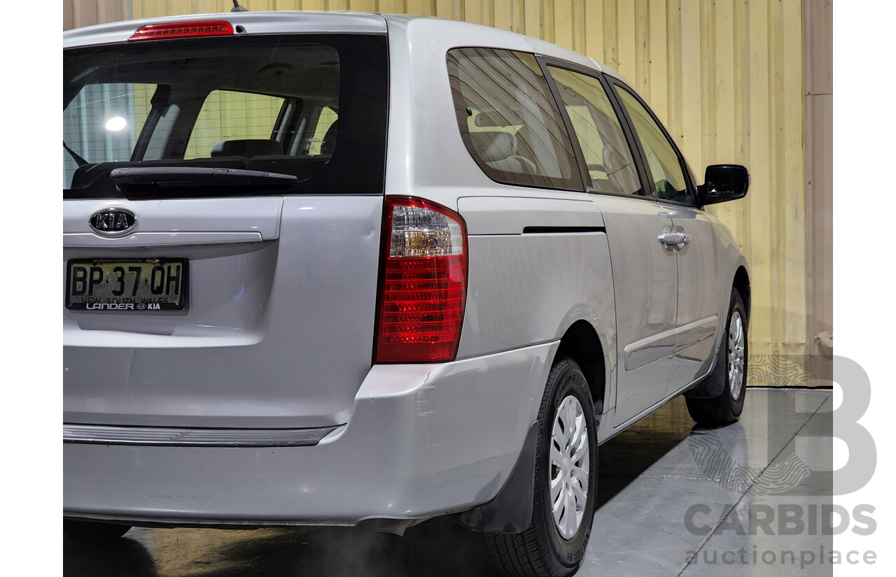 11/2011 Kia Carnival S VQ MY11 4d Wagon Silver 2.7L
