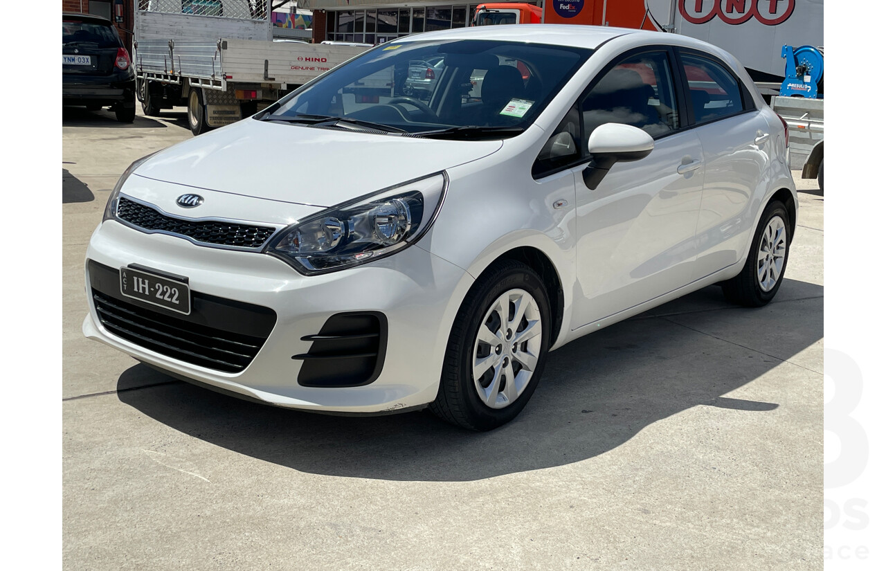 10/2015 Kia RIO S UB MY16 5d Hatchback White 1.4L