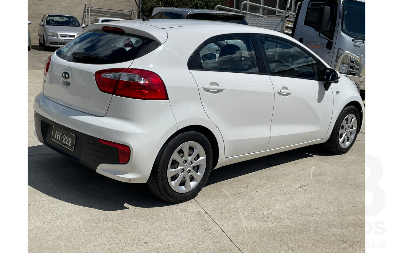10/2015 Kia RIO S UB MY16 5d Hatchback White 1.4L