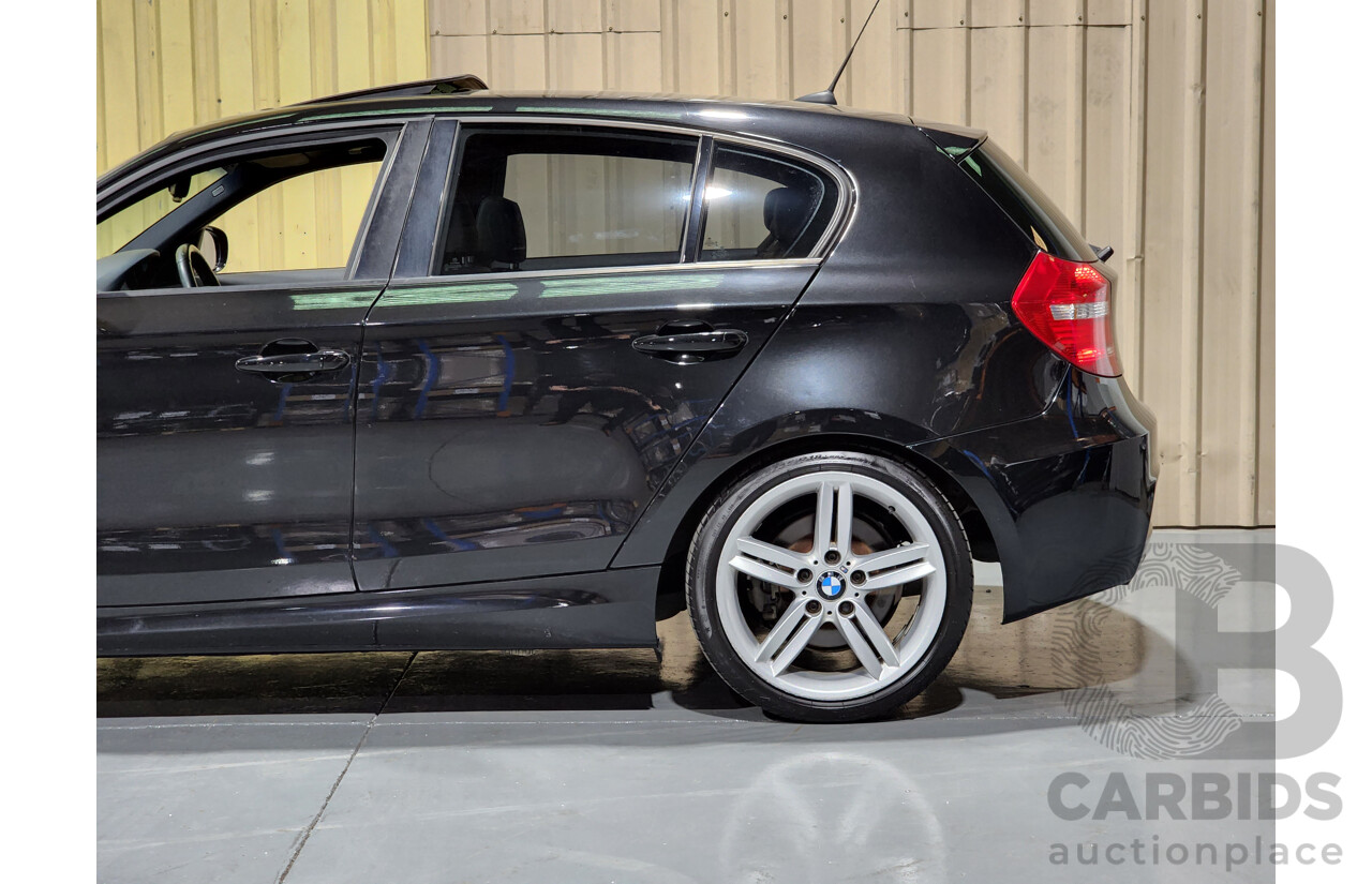 9/2010 BMW 118d E87 MY09 5d Hatchback Black 2.0L Turbo Diesel