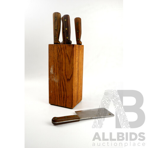 Vintage American Knife Block with Four Chicago Marked Kitchen Knives with an Cleaver