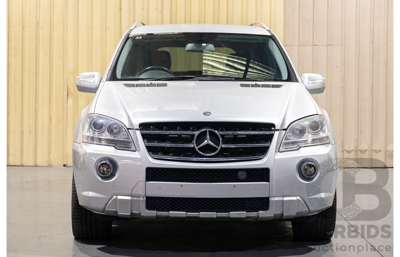 7/2010 Mercedes-Benz ML300 CDI BlueEfficency (4x4) W164 4d Wagon Iridium Silver Metallic V6 Turbo Diesel 3.0L