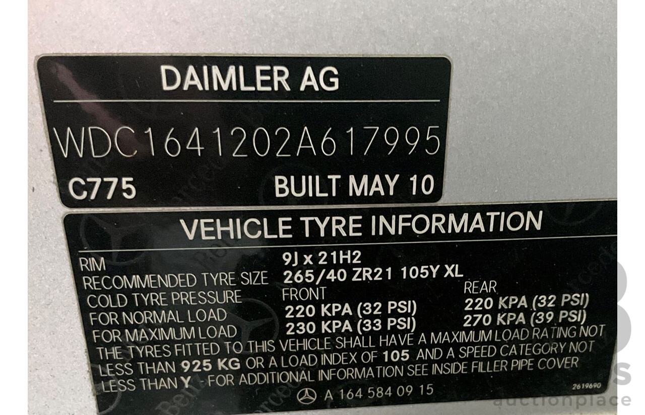 7/2010 Mercedes-Benz ML300 CDI BlueEfficency (4x4) W164 4d Wagon Iridium Silver Metallic V6 Turbo Diesel 3.0L