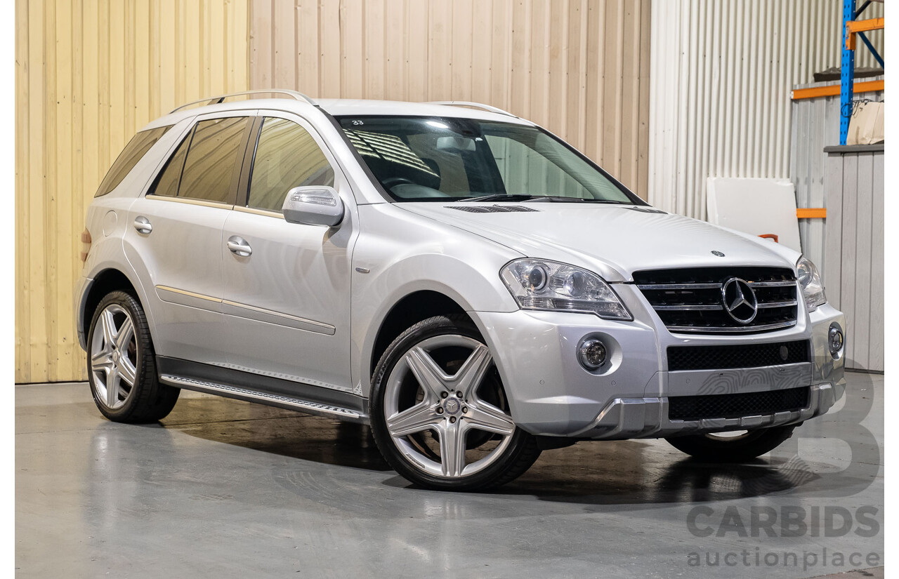 7/2010 Mercedes-Benz ML300 CDI BlueEfficency (4x4) W164 4d Wagon Iridium Silver Metallic V6 Turbo Diesel 3.0L