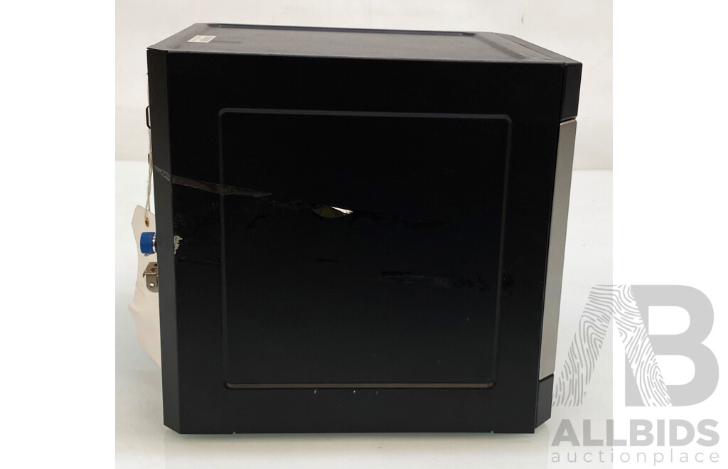 HP (TPS-W003) ProLiant MicroServer Gen 8 Xeon (E3-1220L V2) 2.3Ghz -3.5GHz Two-Core CPU