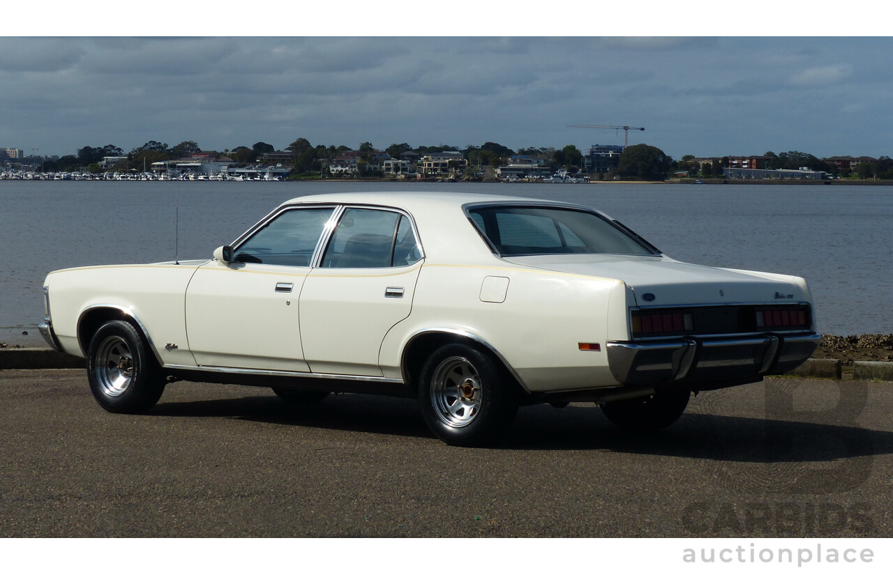 2/1979 Ford Fairlane 500 ZH 4d Sedan White Auto 4.9L 302 V8