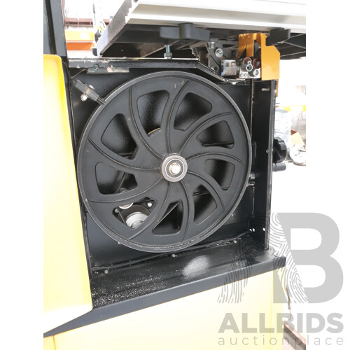 230 Mm Woodfast Bandsaw BS-350
