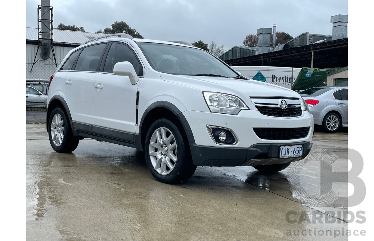 5/2013 Holden Captiva 5 LT (fwd) CG MY13 4d Wagon White 2.4L