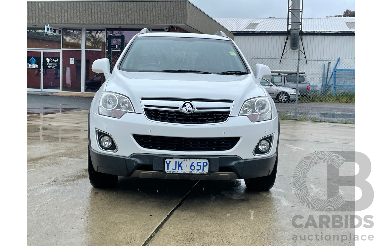 5/2013 Holden Captiva 5 LT (fwd) CG MY13 4d Wagon White 2.4L