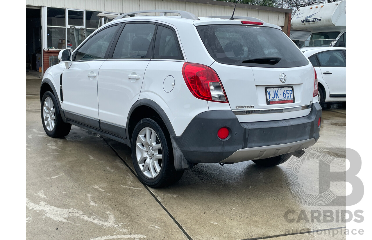 5/2013 Holden Captiva 5 LT (fwd) CG MY13 4d Wagon White 2.4L