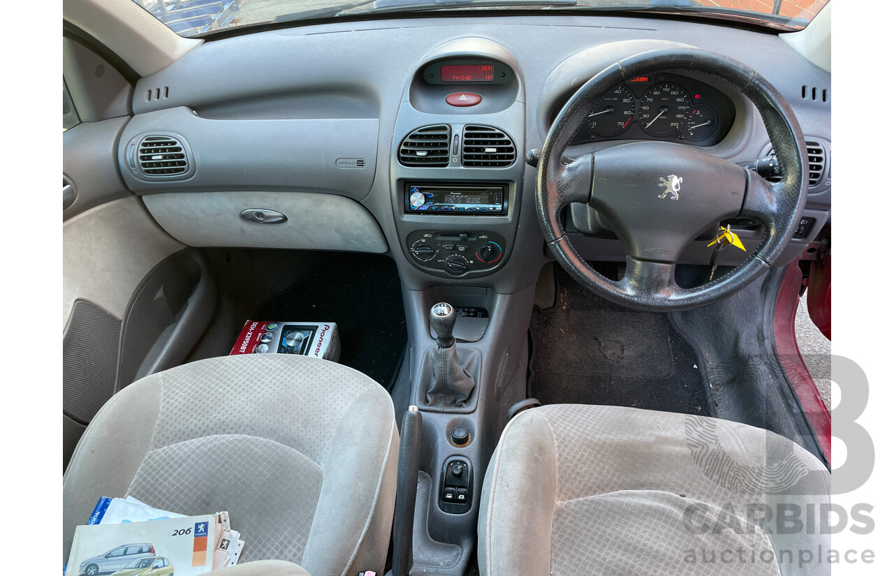 8/2003 Peugeot 206 XT  5d Hatchback Red 1.6L