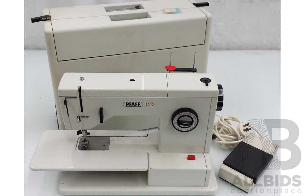 Vintage Pfaff Electric Automatic Sewing Machine