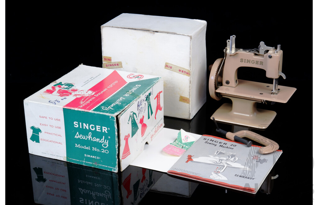 Vintage Singer Childs Sewing Machine, Beige Model 20 Sew Handy in Original Box