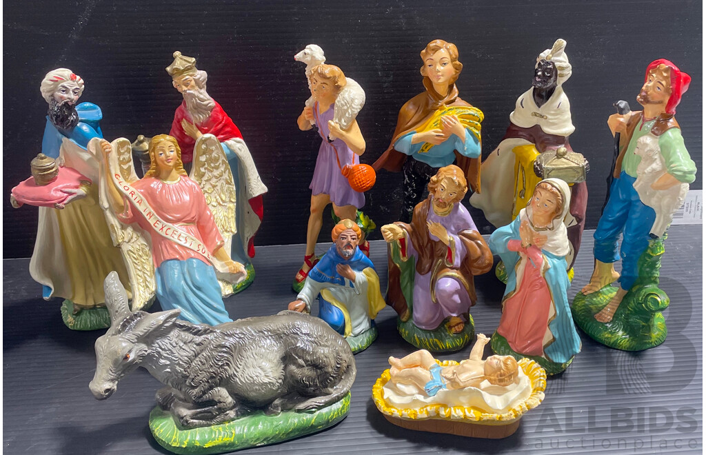 Vintage Italian Thirteen Piece Plastic Christmas Nativity Scene