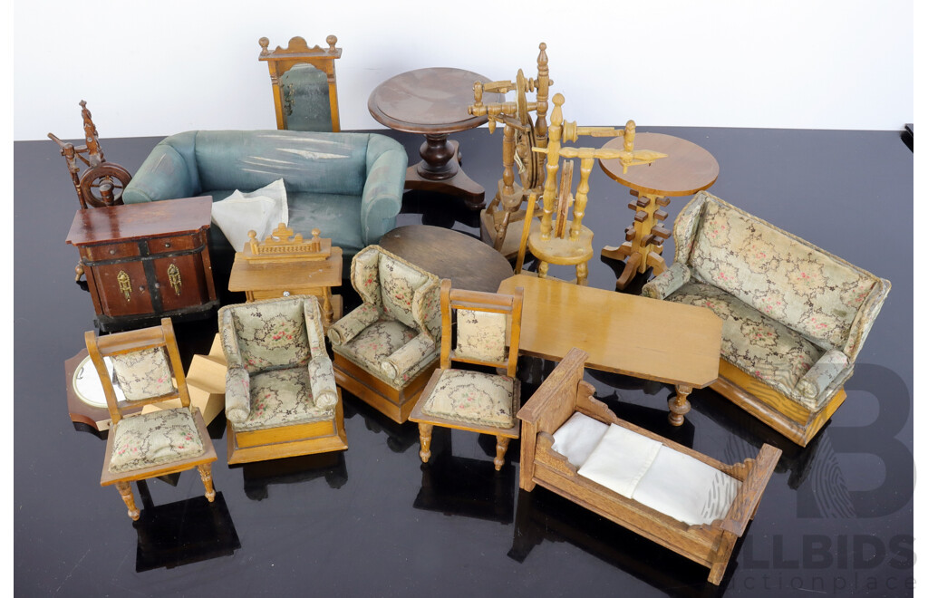 Collection of Vintage Wooden Dollhouse Furniture Includes Spinning Wheels, Lounge Suite, Hallstand and More