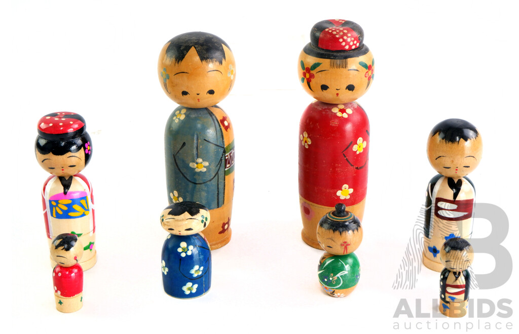 Collection of Nesting Vintage Painted Japanese Kokeshi Dolls Includes Eight Dolls in Total