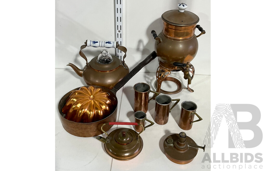 Collection Vintage and Other Brass and Copper Pieces Including Copper Measuring Cups, Copper Samovar, Small Brass Kettle and More