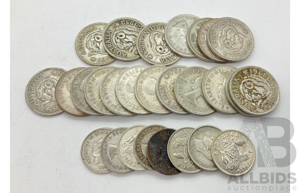 Australian Predecimal Silver Coins, Nineteen Post 1945 Shillings and Eight Sixpence .500