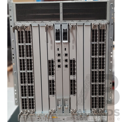 Brocade (8510-8) DCX Backbone Switch