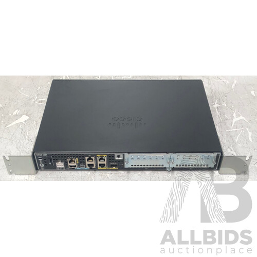 Cisco (ISR4321/K9) 4300 Series PoE Integrated Services Router