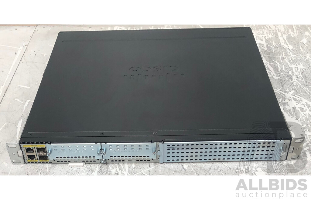 Cisco (ISR4331/K9) 4300 Series Integrated Services Router