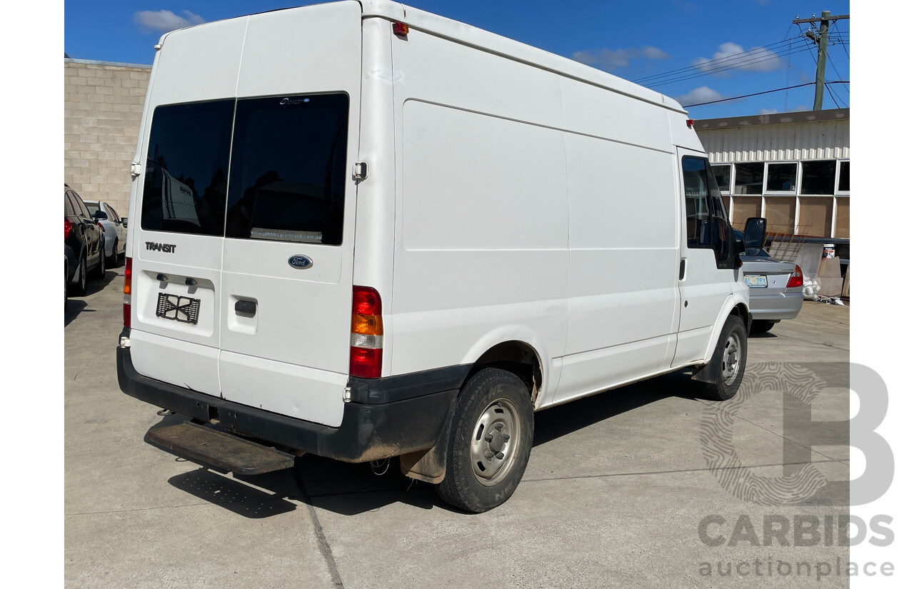 6/2004 Ford Transit MID (mwb) VH Van White 2.4L