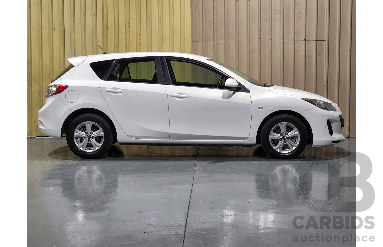 7/2013 Mazda 3 NEO BL MY13 5d Hatchback Pearl White 2.0L