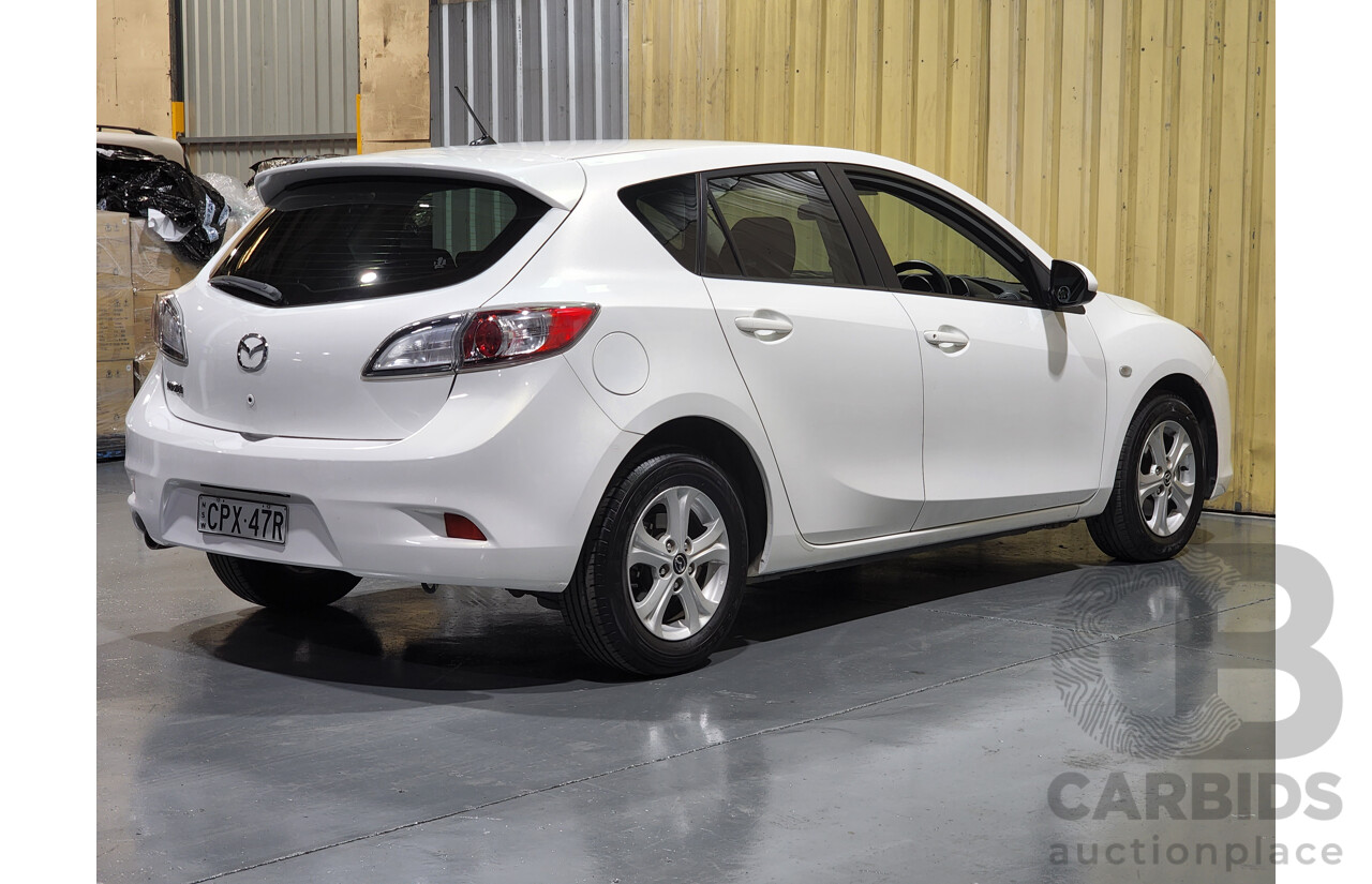 7/2013 Mazda 3 NEO BL MY13 5d Hatchback Pearl White 2.0L