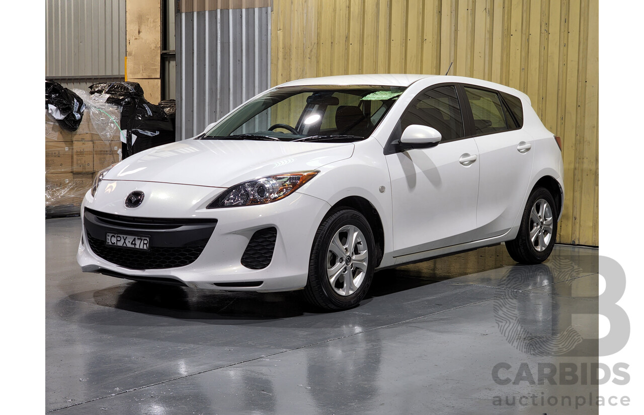 7/2013 Mazda 3 NEO BL MY13 5d Hatchback Pearl White 2.0L