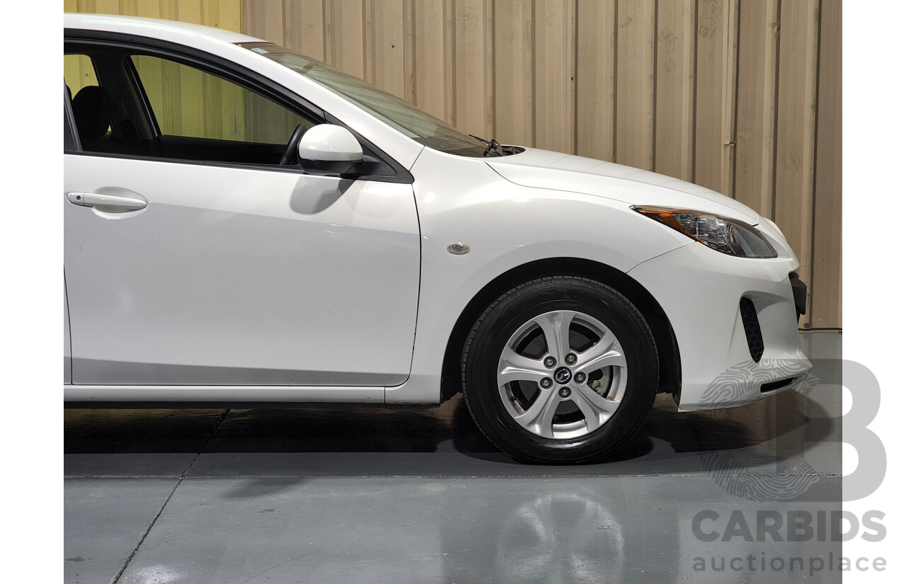 7/2013 Mazda 3 NEO BL MY13 5d Hatchback Pearl White 2.0L