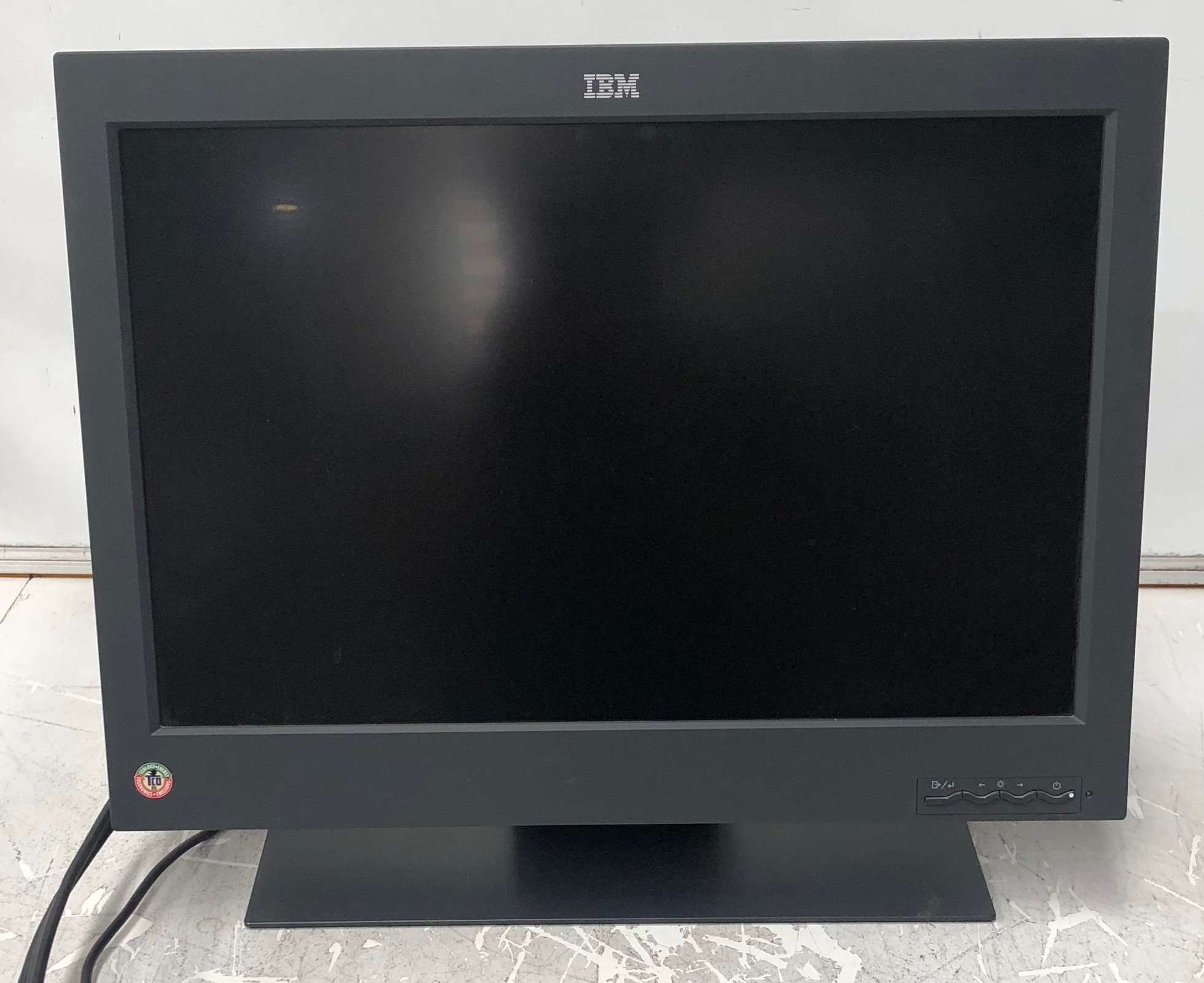 IBM (9503-DG3) T221 22-Inch 4K LCD Monitor