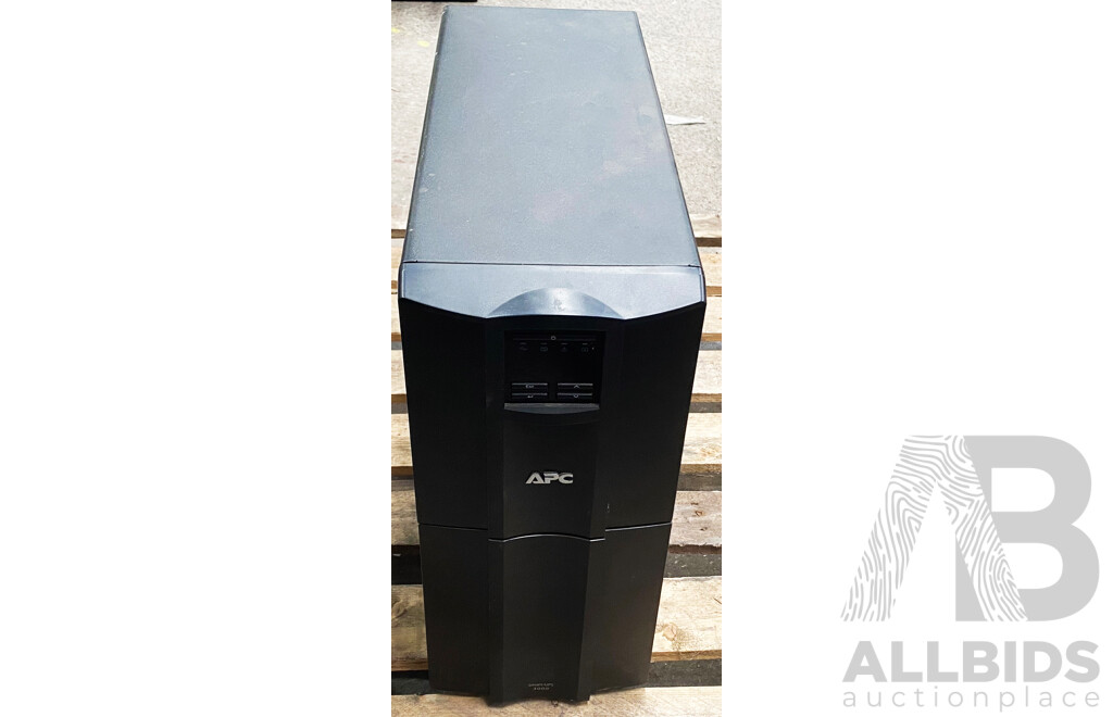 APC (SMT3000) Smart UPS