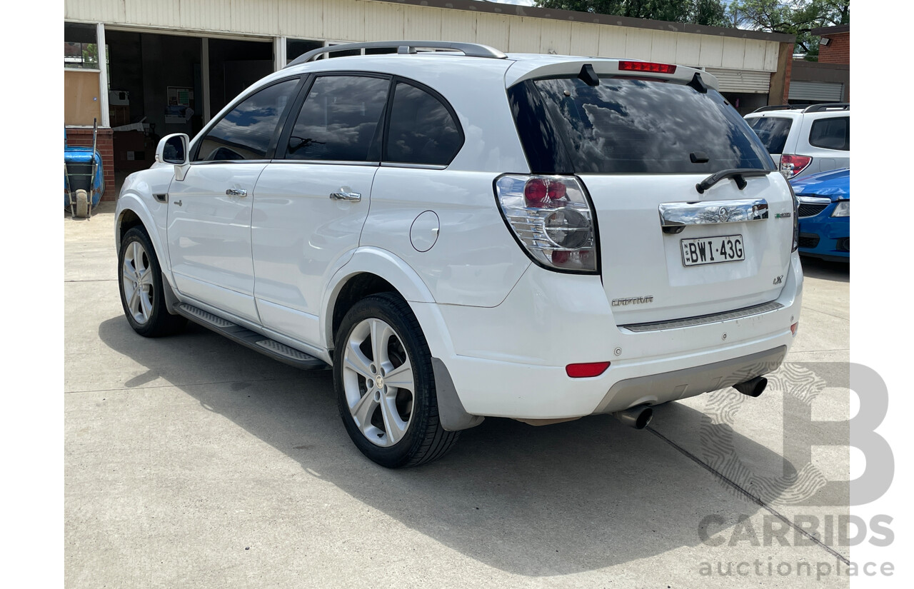 3/2011 Holden Captiva 7 LX (4x4) CG SERIES II 4d Wagon White 3.0L