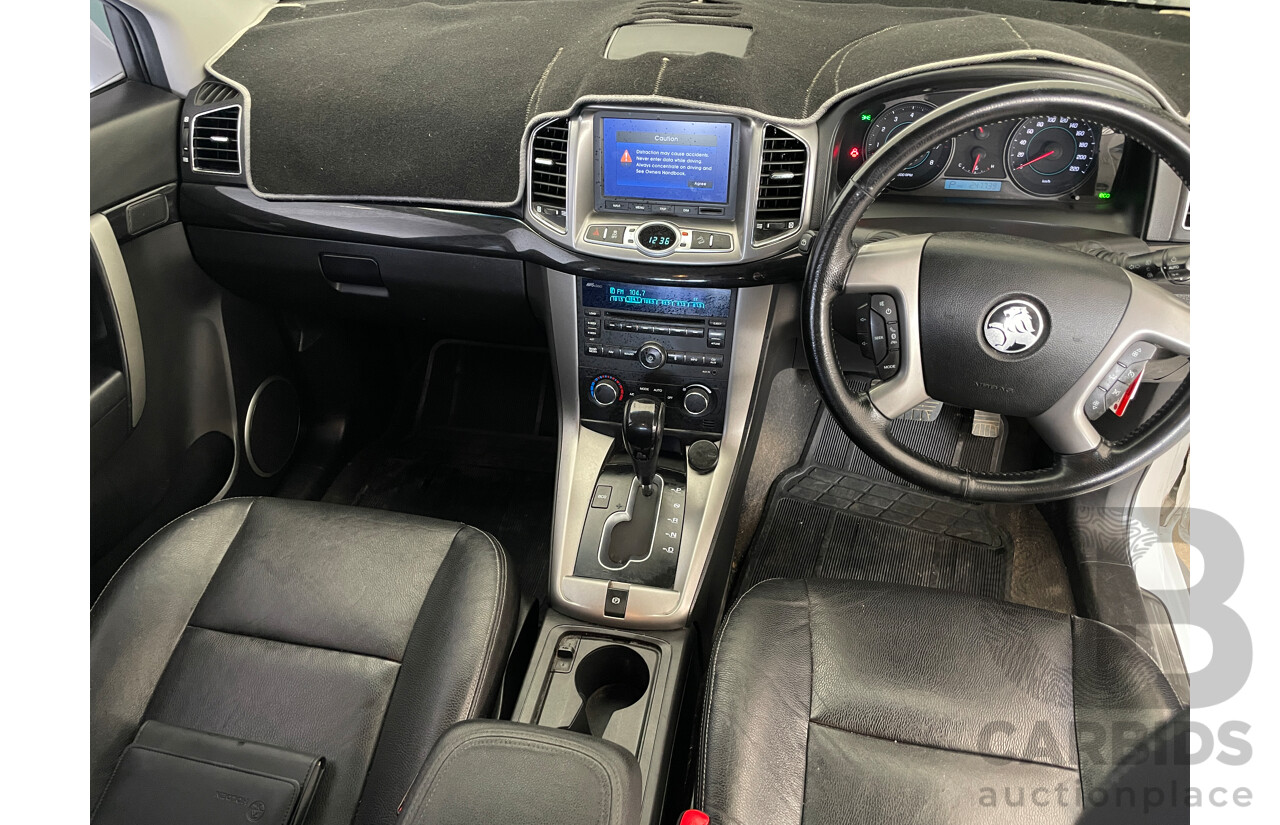 3/2011 Holden Captiva 7 LX (4x4) CG SERIES II 4d Wagon White 3.0L