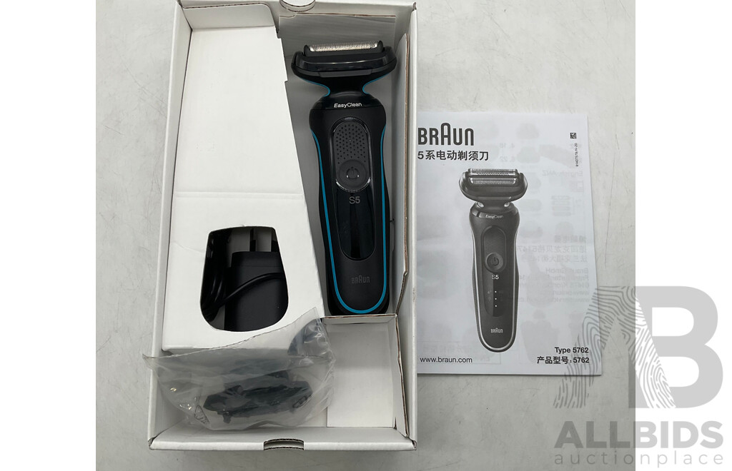 BRAUN (50-M1200S) Series 5 Wet & Dry Electric Shaver - ORP $199.00