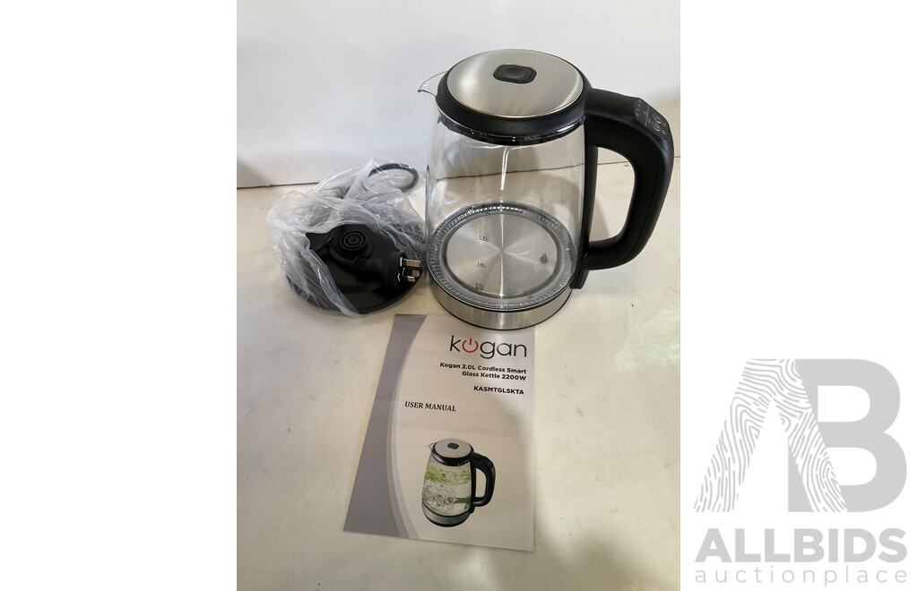 KOGAN 2.0L Cordless Smart Glass Kettle 2200W, KOGAN 1500W Vitablast Blender - Lot of 2 - Estimated ORP $199.99