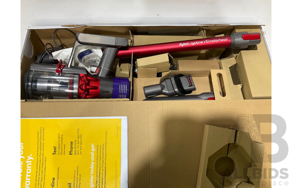 DYSON Cyclone V10 Motorhead Cordless Handheld Vacuum Cleaner - ORP $889