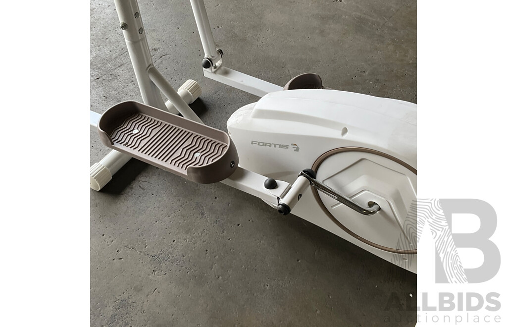 FORTIS 3 (FXT-310) Magnetic Elliptical Cross Trainer -ORP $369.00