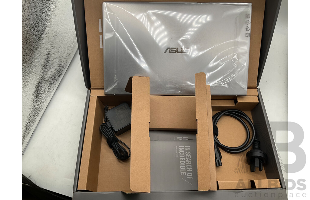ASUS ZenBook (UM433D) Notebook PC