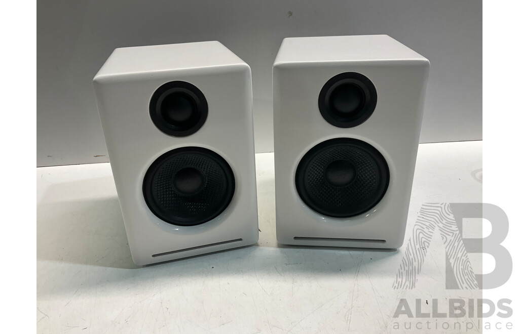 AUDIOENGINE A2+ Wireless Computer Speakers White - ORP $379.00